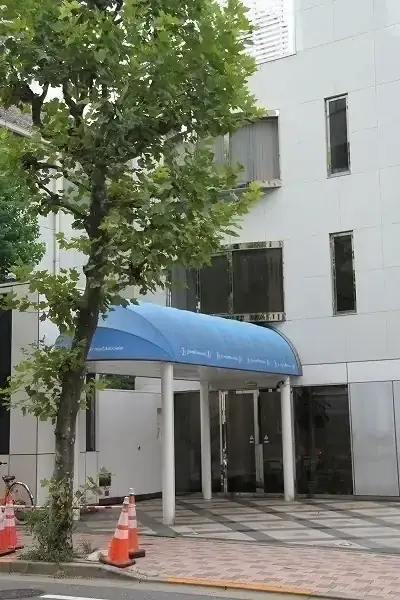 過去にも不祥事が？TOKIO山口達也、女子高生に強制わいせつで書類送検！ | リアルライブ イラスト