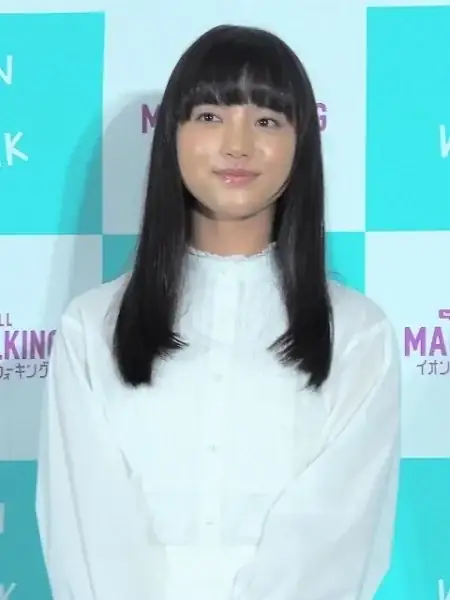 『透明なゆりかご』撮影の疲れも癒していた？ 清原果耶、ウォーキングでリフレッシュ | リアルライブ イラスト