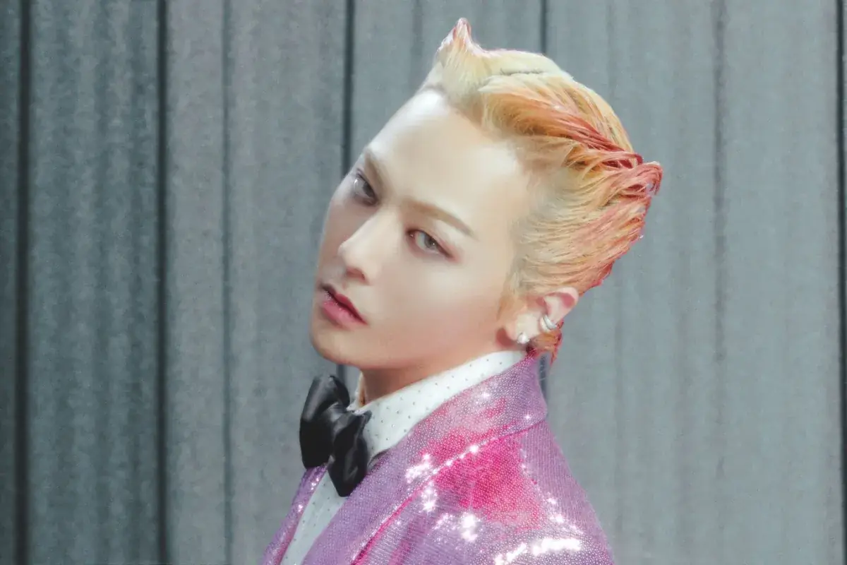G-Dragon Smashes 1st-Week Sales Record In Just One Day + Tops iTunes Charts With "Übermensch" 표지 이미지